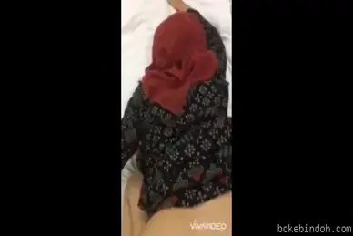 Ngentot Asisten Kantor di Meja Bos Sampe Meja Goyang